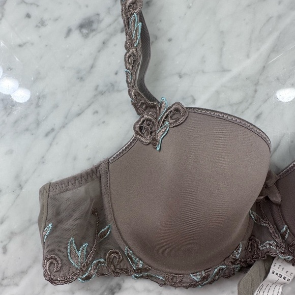 Simone Perele Andora 3D Spacer Molded Bra 34B Grey Taupe with Blue Embroidery - Picture 4 of 11